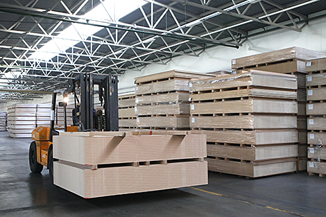 Belarus seeks to supply more wood products to Romania