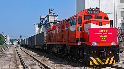 China, Belarus launch regular freight rail service
