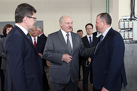 Belarusians urged to give preference to domestic goods