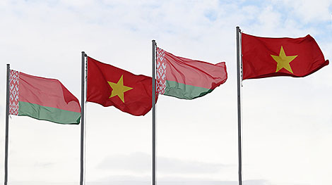 Belarus, Vietnam mull over joint tractor assembly project