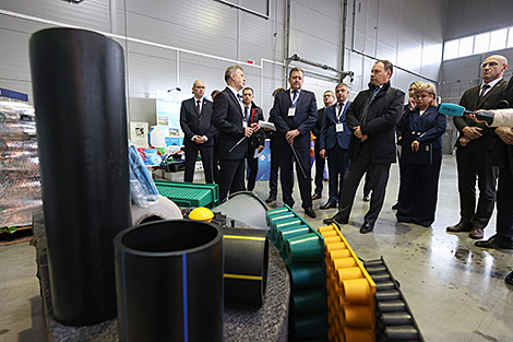 Belarus' PM urges Belresursy company to increase investments in production