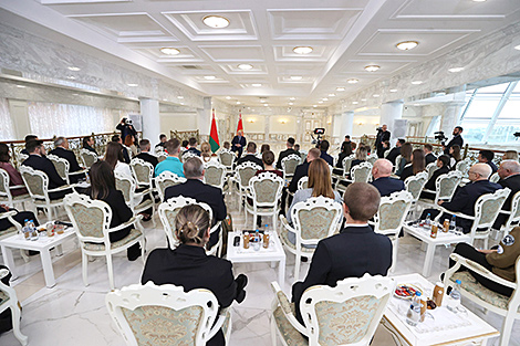Lukashenko praises Belarus’ automotive industry