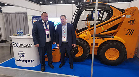 Belarusian Amkodor presents vehicles at Russian utilities expo in St. Petersburg