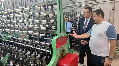 Belarusian ambassador visits Azerbaijan’s silk production hub of Sheki