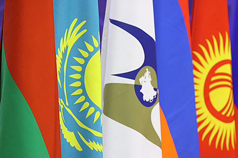 Lukashenko approves draft amendments to EAEU Customs Code Treaty in e-commerce