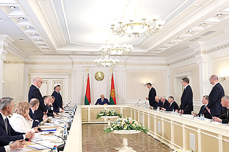 Belarus' nature minister suggests extracting rare earths from waste