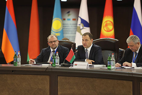 Беларусь поддерживает усиление роли Евразийского банка развития в укреплении ЕАЭС - Головченко