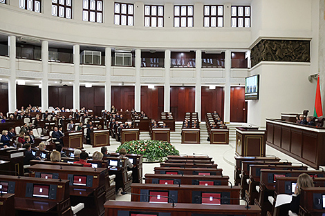 Белорусские депутаты поддержали резолюцию ООН, требующую прекращения экономической блокады Кубы