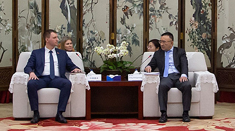 Беларусь и Китай будут развивать сотрудничество в станкостроении