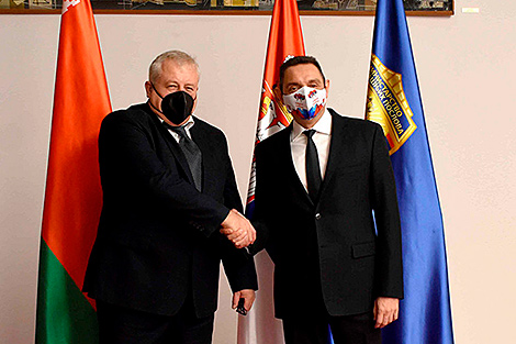 Новые модели пожарных машин на базе шасси МАЗ намерены произвести для Сербии