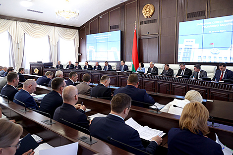 Головченко: ситуация на валютном рынке устойчивая, растет доверие к белорусскому рублю