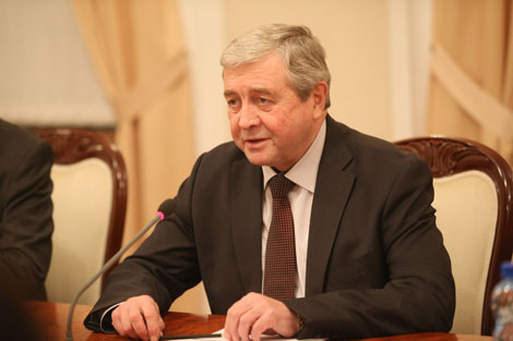 Семашко обсудил на инвестиционном форуме в Сочи наращивание белорусского экспорта и создание СП