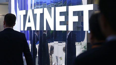 Четыре нефтекомпании России начали оформлять документы на поставки в Беларусь