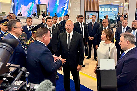 Президент Азербайджана высоко оценил технологический потенциал белорусского ВПК на выставке ADEX-2026