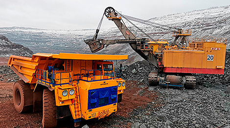 БЕЛАЗ приступил к обкатке четвертого 240-тонного самосвала в Курской области