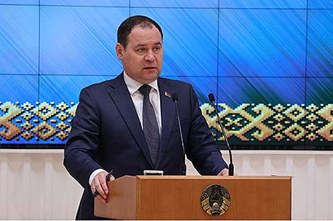 Головченко предложил радикально изменить взаимодействие науки и промышленности