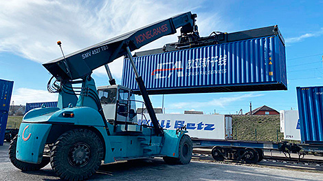 Контейнерный поезд с белорусскими пиломатериалами отправится в Китай 24 июля