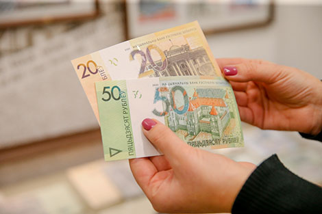 Лукашенко о росте цен: людям все равно, какие они будут в магазине, были бы деньги