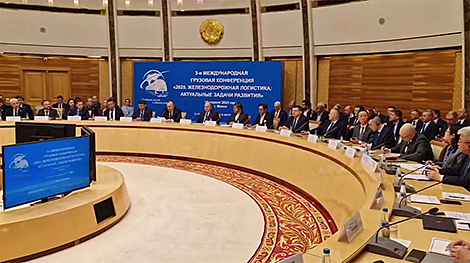 Веренич: БЖД продолжит развивать инициативы по выстраиванию логистики на трансконтинентальных маршрутах