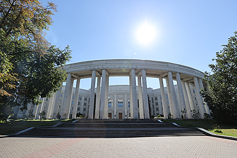 Белорусские ученые разрабатывают термостойкую и биоцидную бумагу