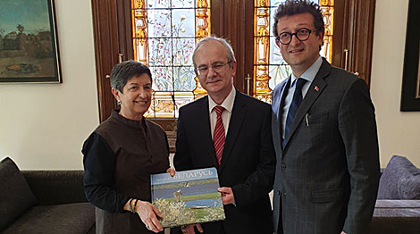 Беларусь прорабатывает возможность поставки электробусов в Барселону