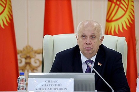 Сивак: товарооборот между Беларусью и Кыргызстаном растет, планируем развивать и промкооперацию