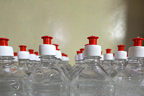 МАРТ уточнил регулирование цен на дезинфицирующие средства и маски