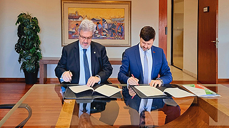 Беларусь и Парагвай подписали меморандум о намерениях по сотрудничеству в промышленной сфере