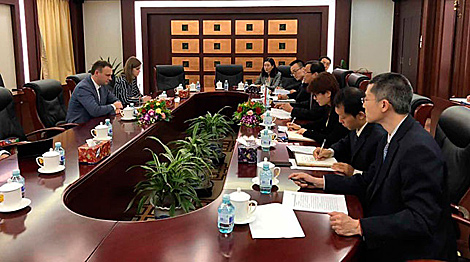 Минфин обсуждает с китайскими банками использование новых инструментов кредитования