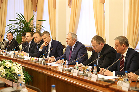 Правительство предложило ЕБРР участие в строительстве железной дороги из Минска в 