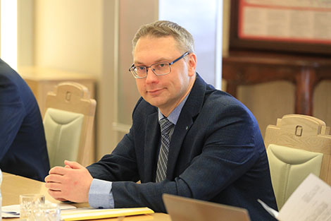 Мировые рейтинги влияют на инвестпривлекательность Беларуси, но не на основных партнеров - Гурский