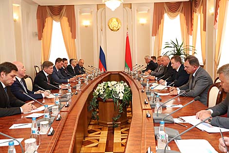 Беларусь готова участвовать в добыче полезных ископаемых в Приморском крае