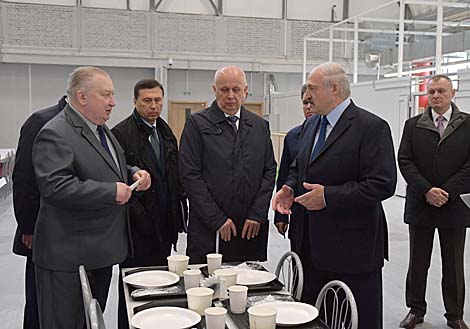 Лукашенко потребовал активнее развивать переработку вторичного сырья