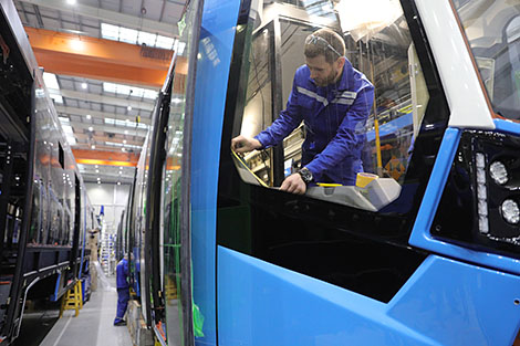 Беларусбанк и швейцарский UBS профинансируют покупку поездов Stadler стоимостью более 90 млн евро