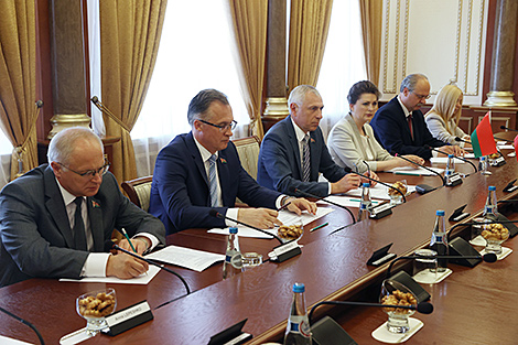 Беларусь и Иран экономически дополняют друг друга - Савиных