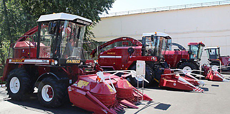 Беларусь предоставит экспортный кредит Монголии на покупку своей техники