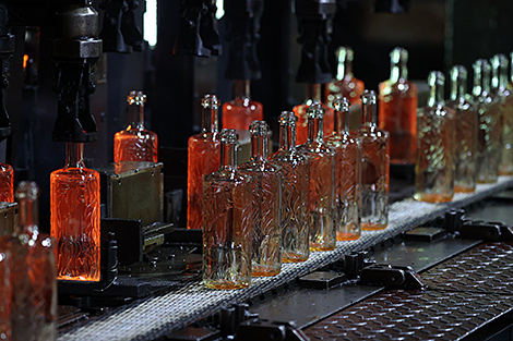 Крупную модернизацию начал стеклозавод в Елизово