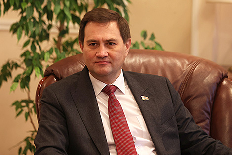 Рыженков: Беларусь поставляет за рубеж свыше тысячи товарных групп - 64% выпускаемой продукции