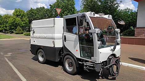 Двигатель ММЗ успешно прошел испытания на швейцарской уборочной машине