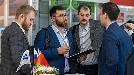 БЕЛАЗ представил эффективные решения для горной отрасли на выставке в Москве