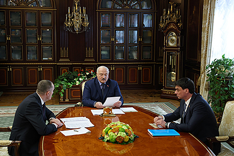 Лукашенко поддержал строительство майнинговых ферм в Могилевской области