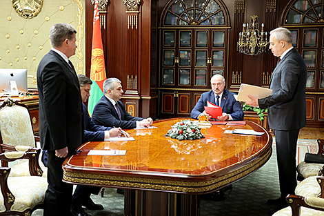 Лукашенко о деятельности ГКНТ: особого результата я не вижу