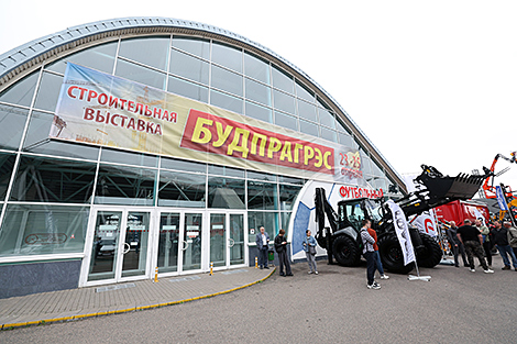 Для всех, кто строит дачу, делает ремонт, увлекается дизайном. Выставка 