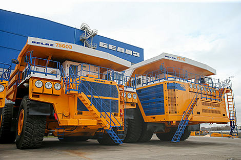 БЕЛАЗ поставит 150-тонный тяжеловоз комбинату в Старый Оскол