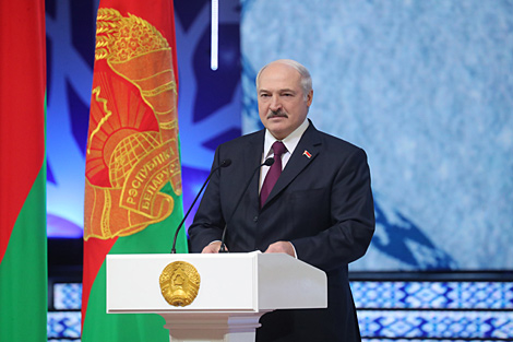 Лукашэнка: галоўная каштоўнасць Беларусі - людзі, якія сваім талентам прымнажаюць славу краіны