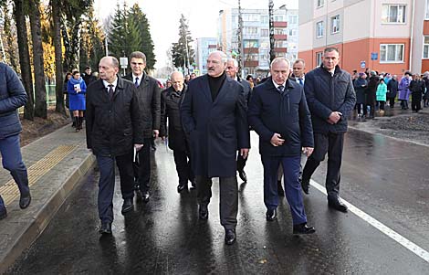 Лукашэнка звяртае ўвагу на ролю грамадзян у падтрыманні парадку і развіцці населеных пунктаў