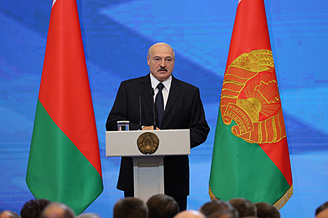 Лукашэнка: трэба забяспечыць раўнамернае развіццё краіны