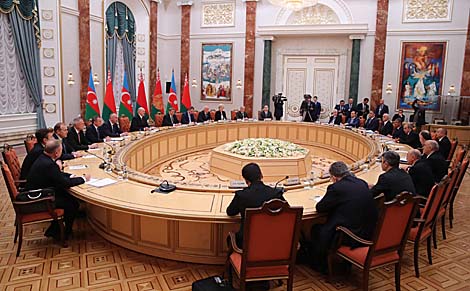 Лукашэнка і Аліеў заявілі аб пераходзе адносін Беларусі і Азербайджана на якасна новы ўзровень