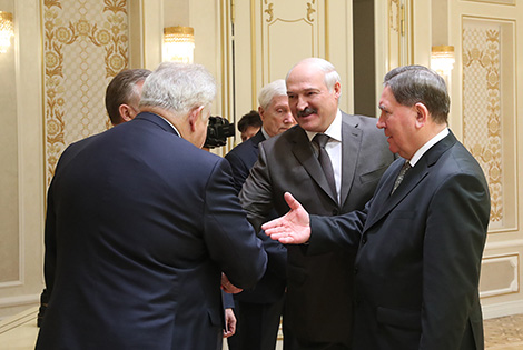 Лукашэнка прапануе Курскай вобласці супрацоўніцтва ў прамысловасці, сельскай гаспадарцы і будаўніцтве