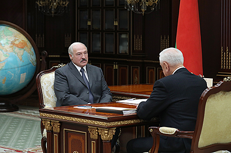 Лукашэнка: Беларусь гатова да рэальнай інтэграцыі, але без прымусу